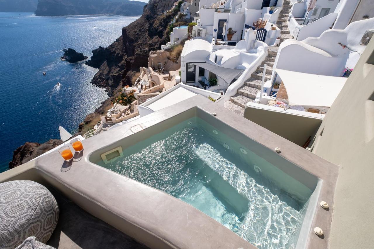 Santoroia Luxury Suites By Caldera Houses Esterno foto