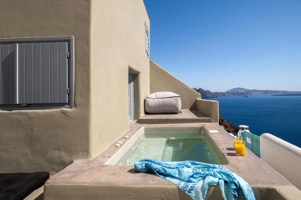 Santoroia Luxury Suites By Caldera Houses Esterno foto