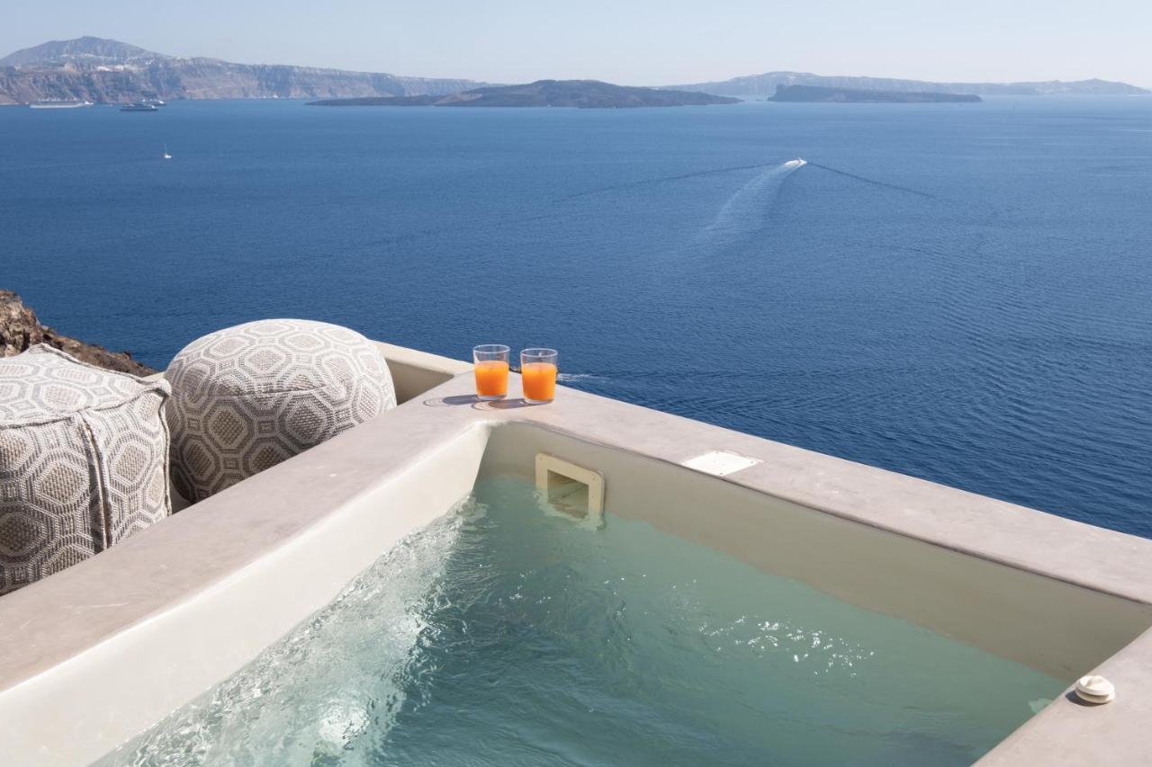 Santoroia Luxury Suites By Caldera Houses Esterno foto