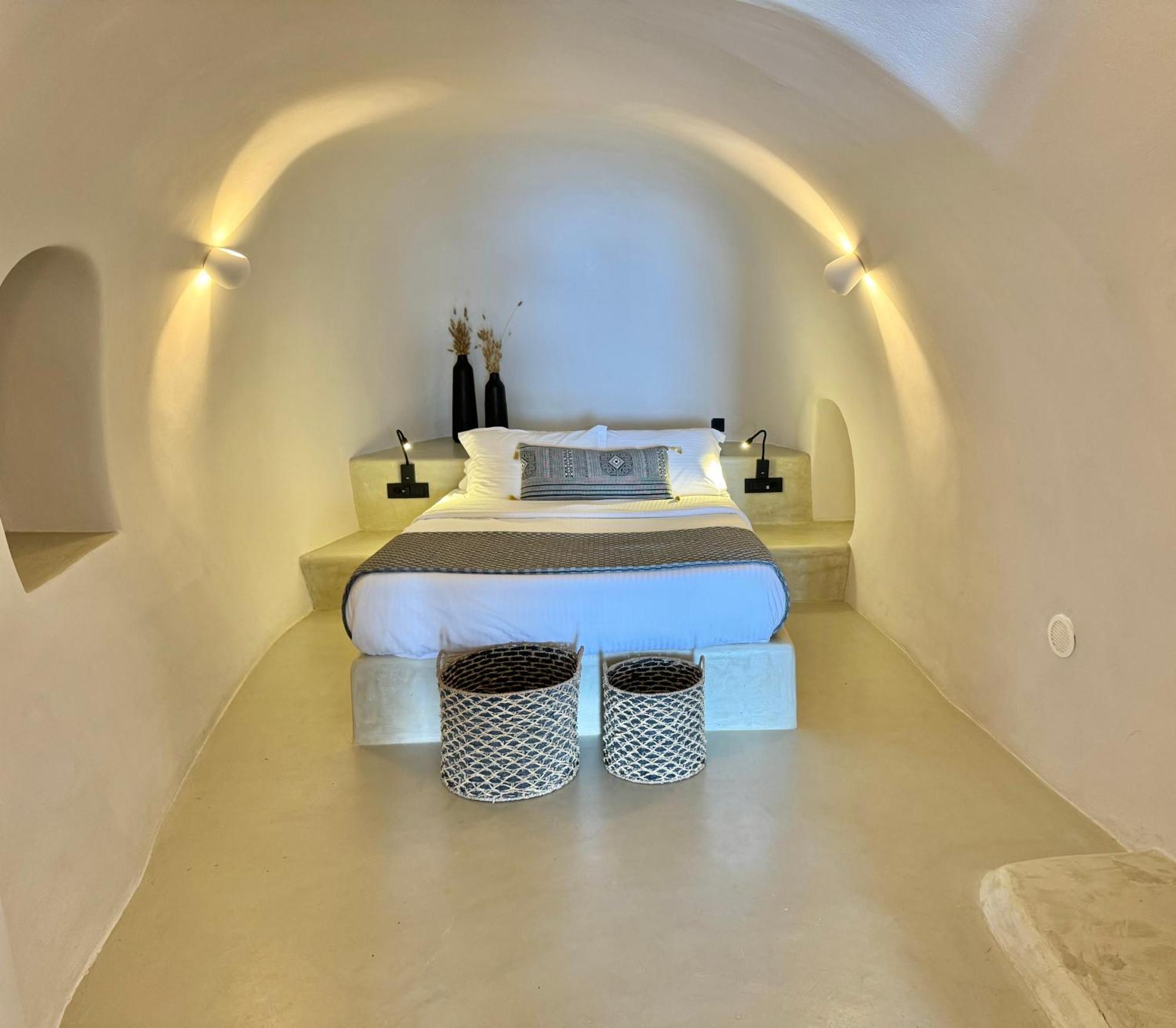 Santoroia Luxury Suites By Caldera Houses Esterno foto